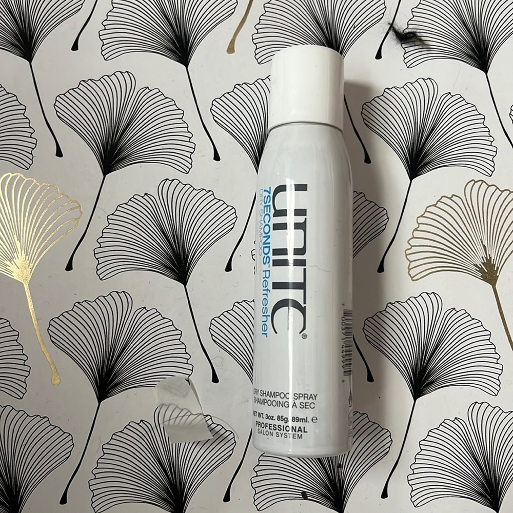 UNITE DRY SHAMPOO